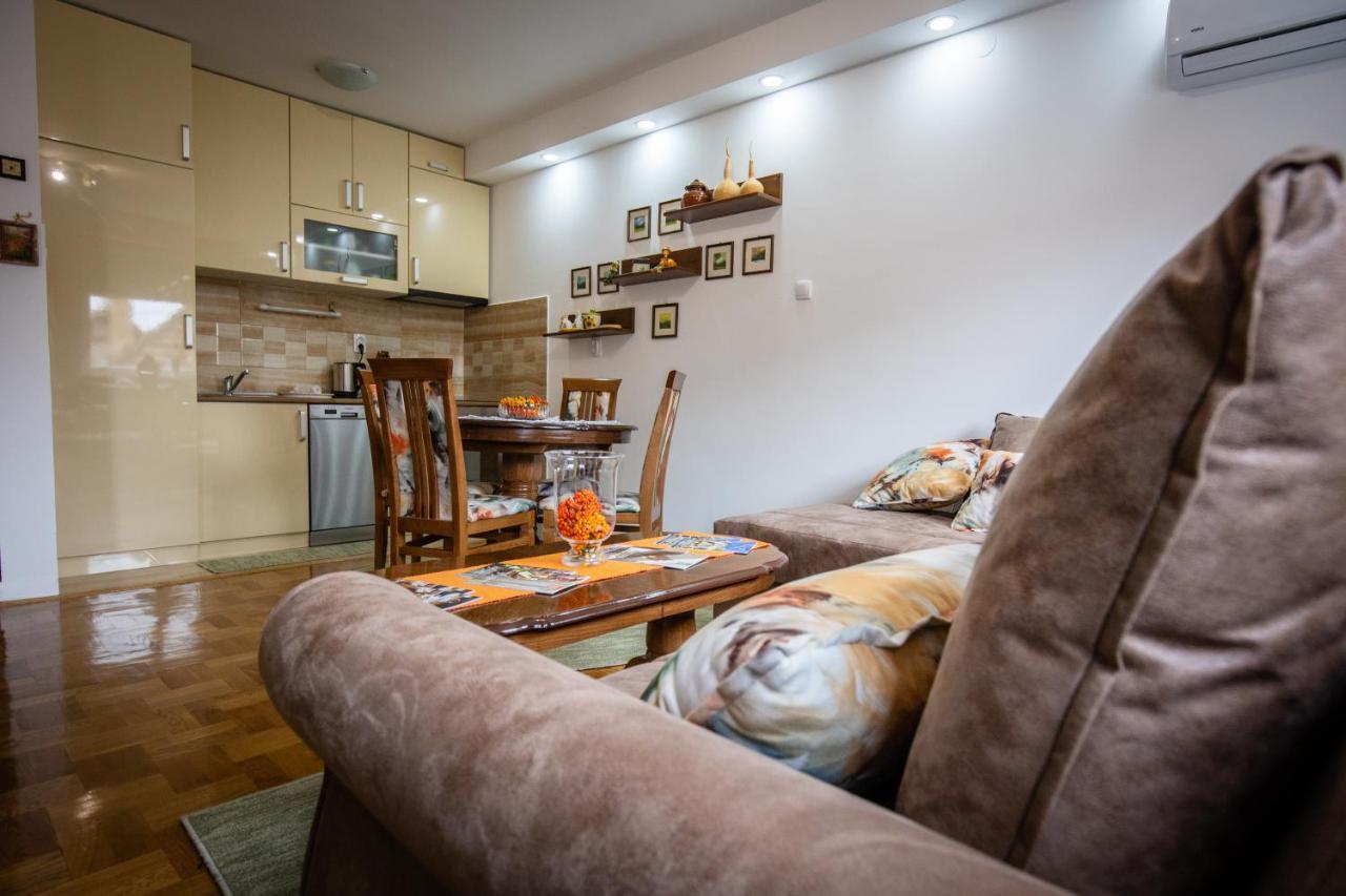 Crystal Apartment Суботиця Екстер'єр фото